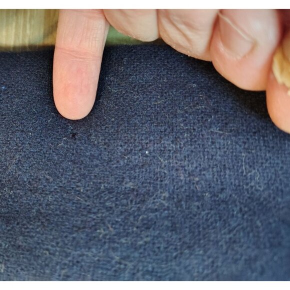 Land's End Direct Merchants 100% Wool Scarf, Red White Navy Blue Stripe Nautical - Picture 4 of 4